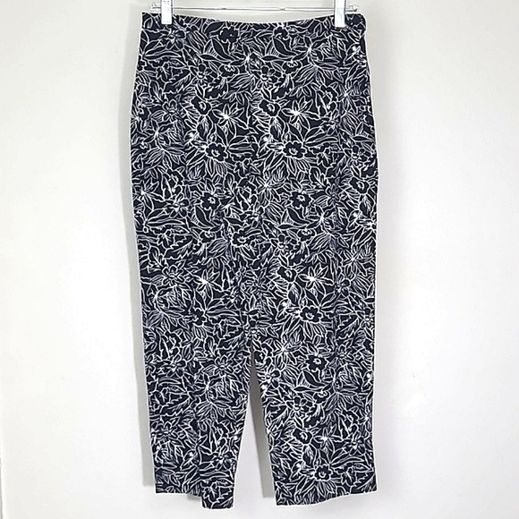 Sag Harbor Capris black & white floral print side zip elastic waist sz Small - Picture 1 of 4